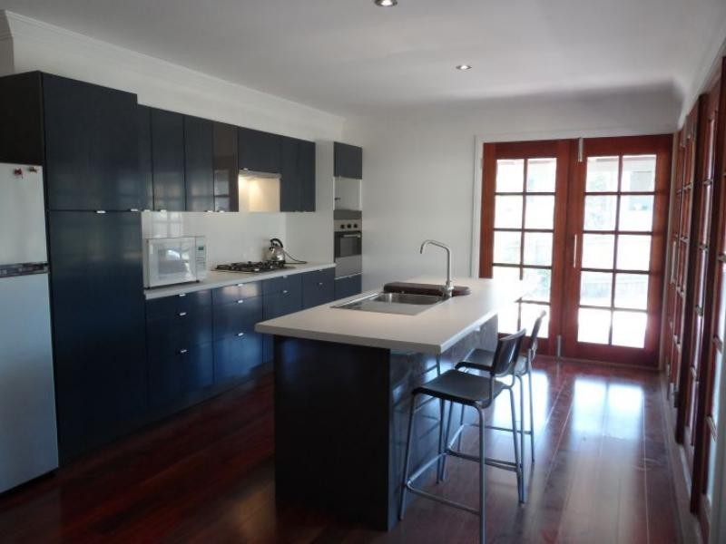 27 Lambert St, Wingham NSW 2429