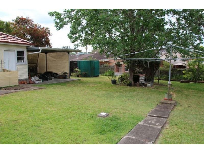 35 Farquhar St, Wingham NSW 2429