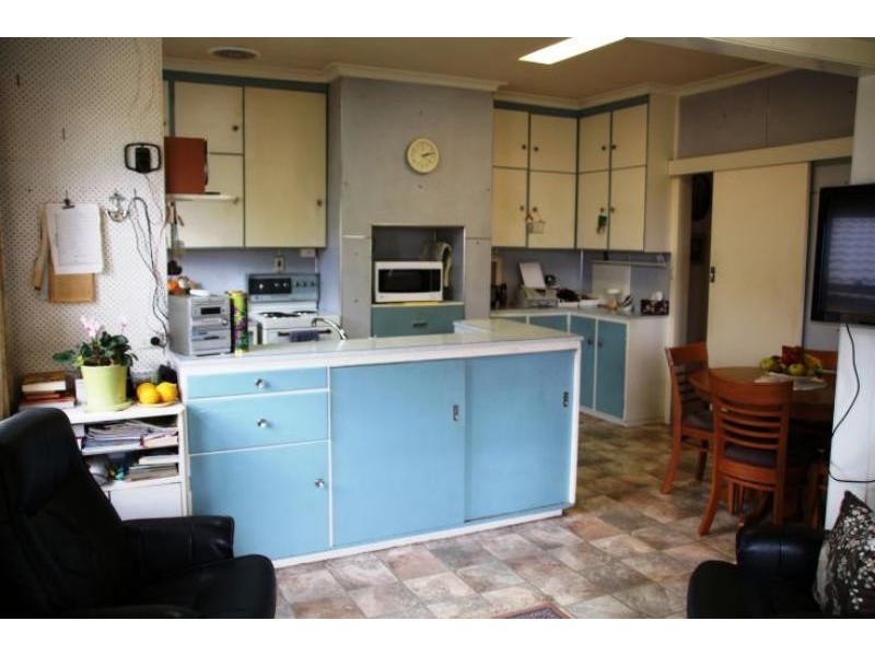 35 Farquhar St, Wingham NSW 2429