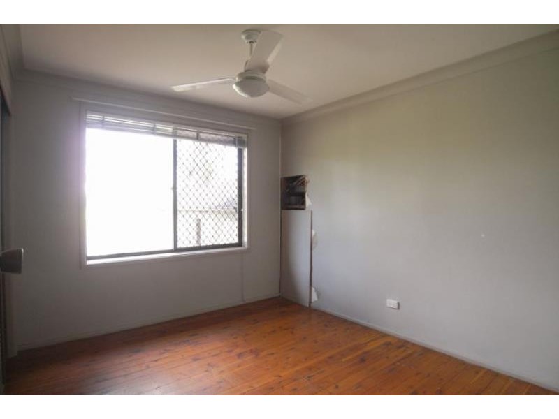 27 Combined St, Wingham NSW 2429