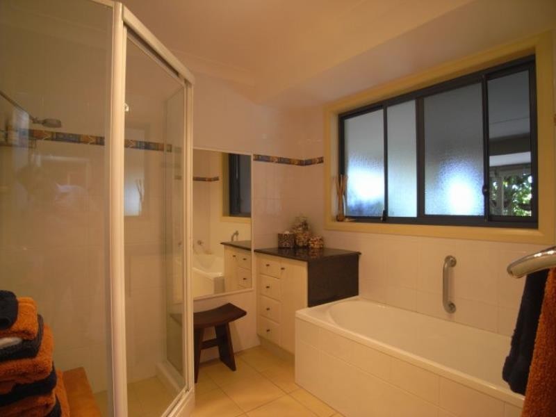 2 The Bunker -, Wingham NSW 2429