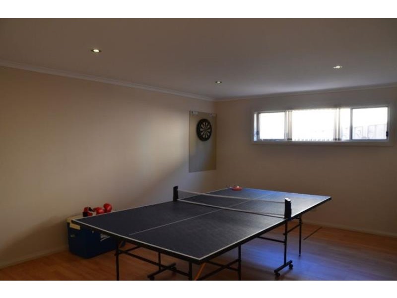 17 Country Club Dr, Wingham NSW 2429