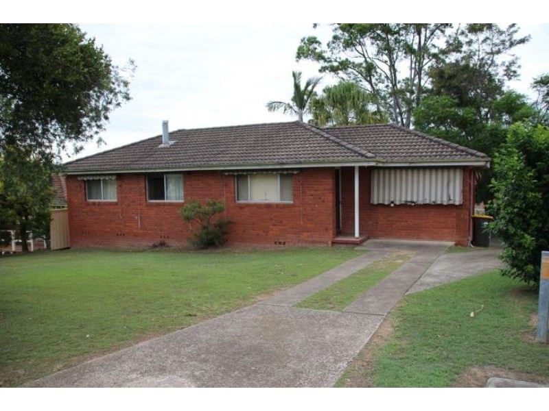 24 Stockyard Cct, Wingham NSW 2429