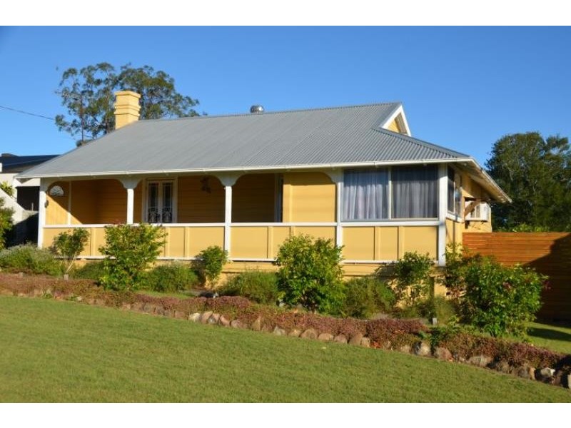 32 Wyoming St, Wingham NSW 2429