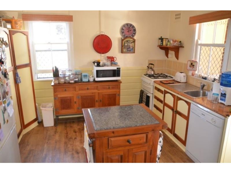 32 Wyoming St, Wingham NSW 2429