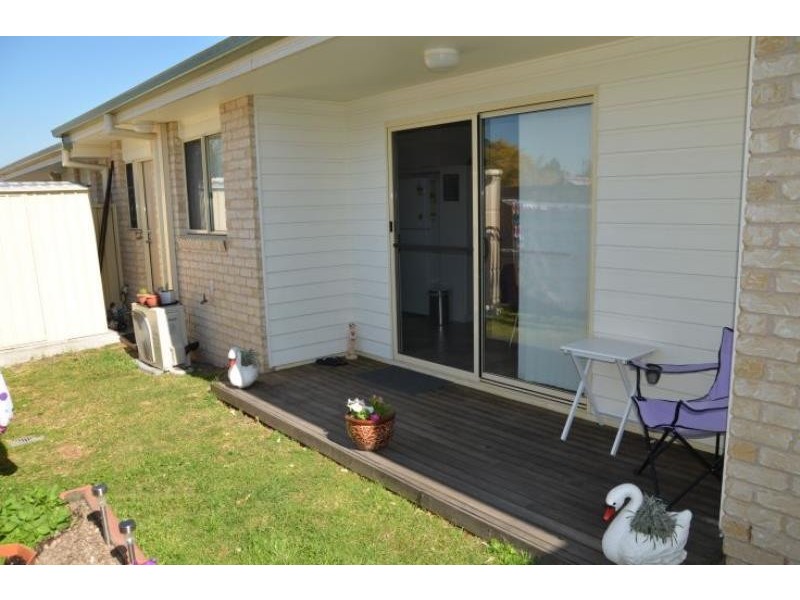 3/39 Combined St, Wingham NSW 2429