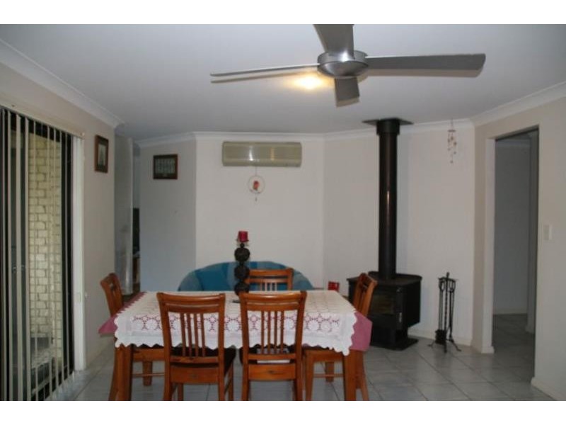 2 Vista Dr, Wingham NSW 2429