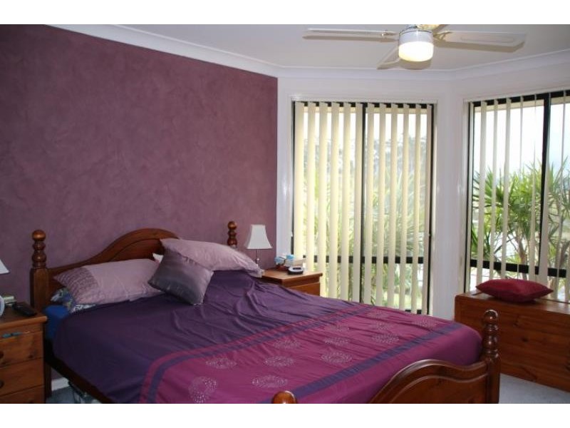 2 Vista Dr, Wingham NSW 2429