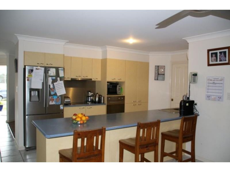 2 Vista Dr, Wingham NSW 2429