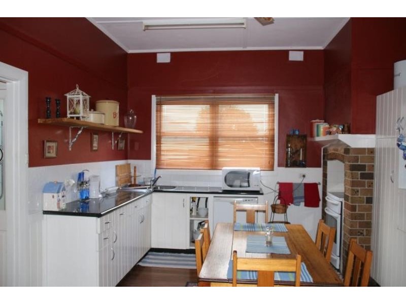 26 Moon St, Wingham NSW 2429