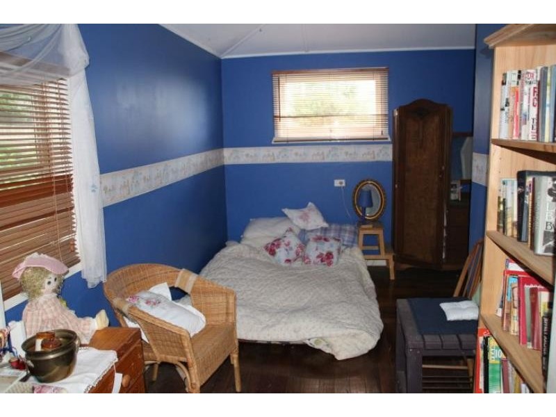 26 Moon St, Wingham NSW 2429