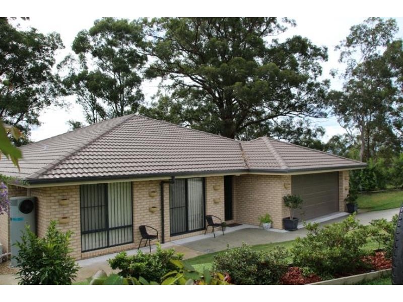 8 Adelaide Cl, Wingham NSW 2429