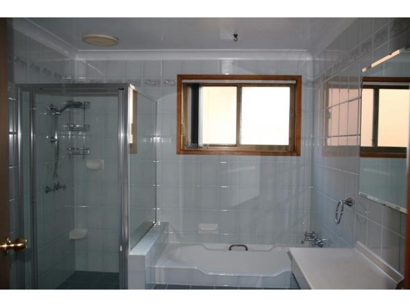 76 Lambert St, Wingham NSW 2429