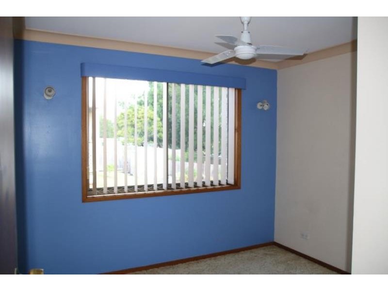 76 Lambert St, Wingham NSW 2429