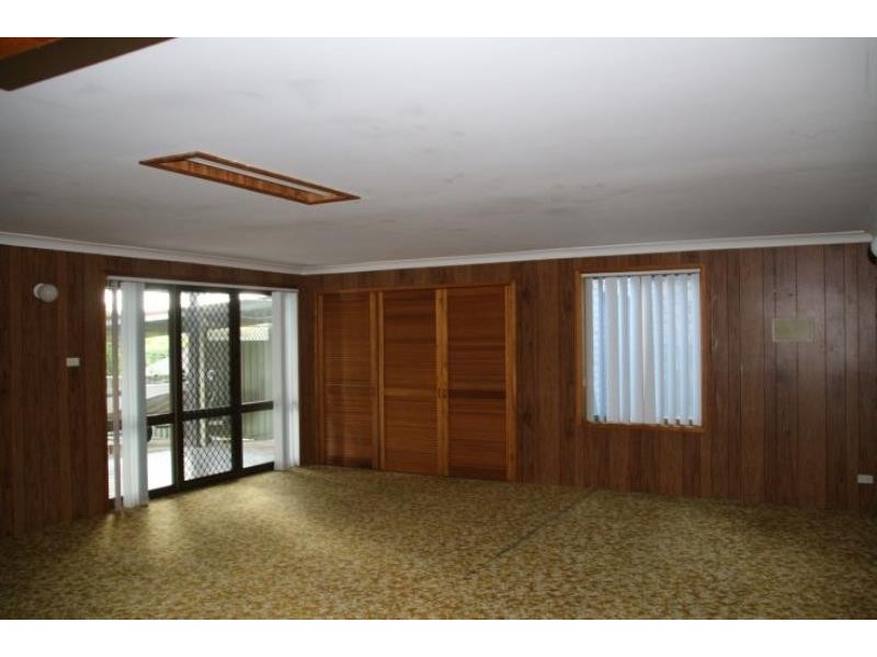 76 Lambert St, Wingham NSW 2429