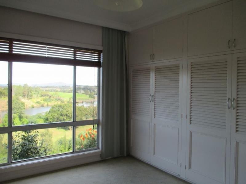 2 Church Cres, Wingham NSW 2429