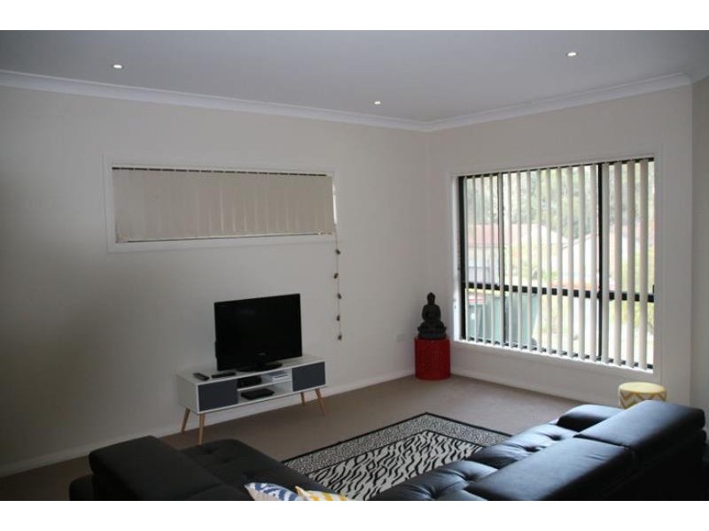 10A Bahanas Cl, Wingham NSW 2429