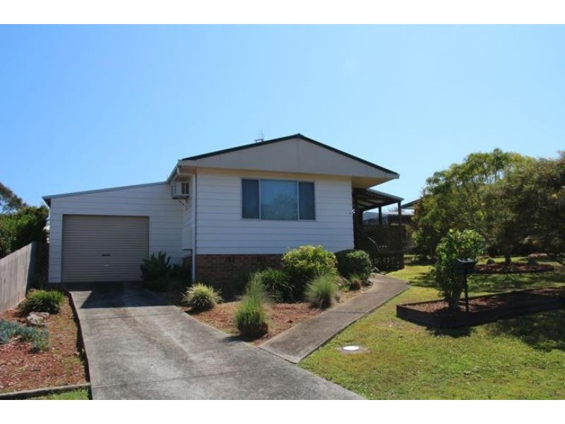 6 Gollan St, Wingham NSW 2429