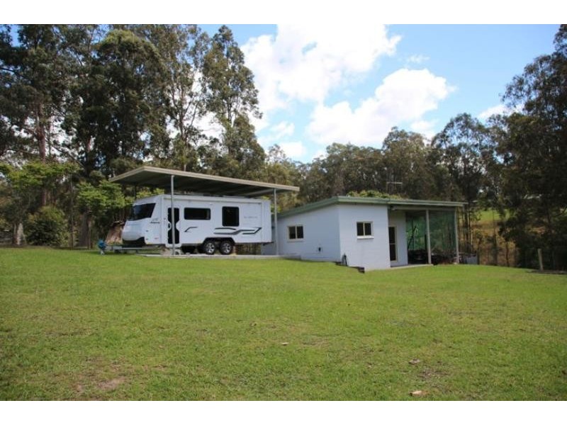 18 Kingfisher Dr, Wingham NSW 2429