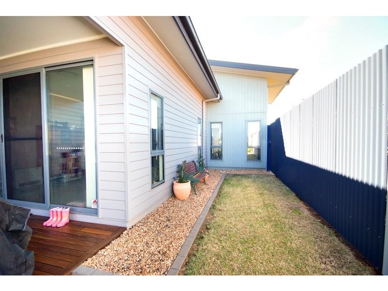 10 Dalbeattie Cres, Dubbo NSW 2830