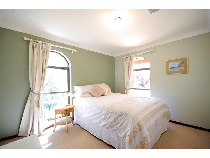 8R Angle Park Rd, Dubbo NSW 2830