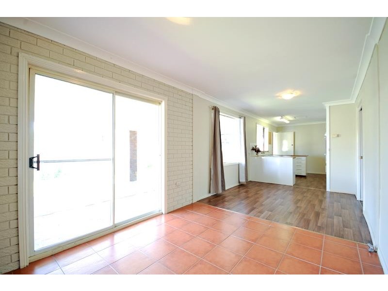 1 Sommerville Pl, Dubbo NSW 2830