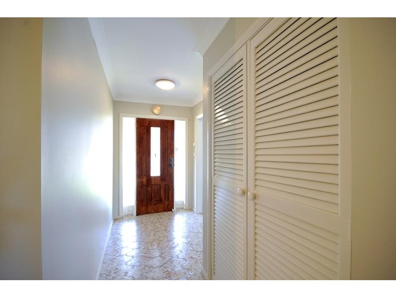 1 Sommerville Pl, Dubbo NSW 2830