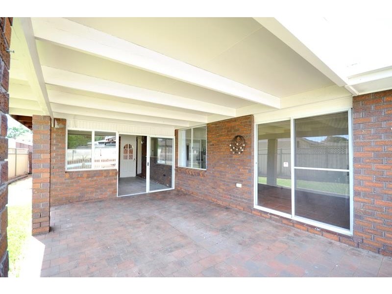 1 Sommerville Pl, Dubbo NSW 2830