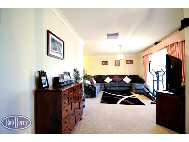 10 Kensington Ave, Dubbo NSW 2830