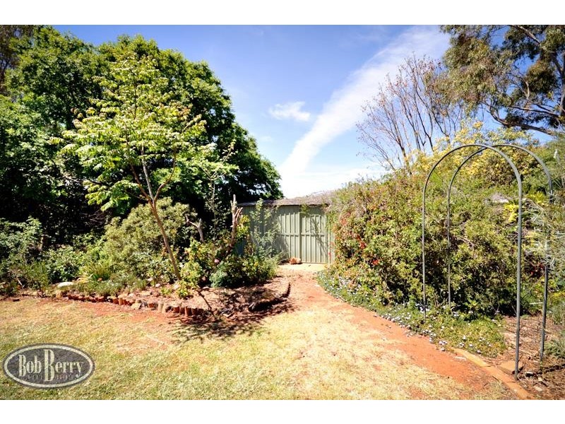 10 Kensington Ave, Dubbo NSW 2830