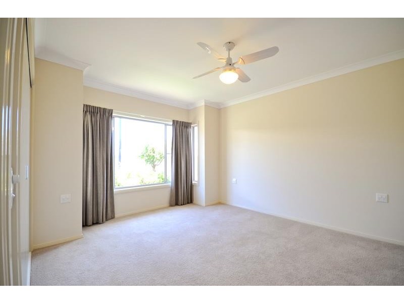 5/2 Glenabbey Dr, Dubbo NSW 2830