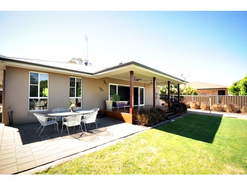 135 Dalton St, Dubbo NSW 2830