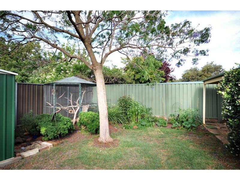 36 Royal Pde, Dubbo NSW 2830