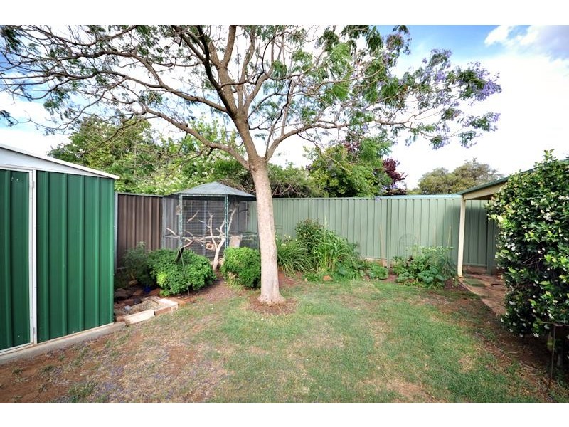 36 Royal Pde, Dubbo NSW 2830