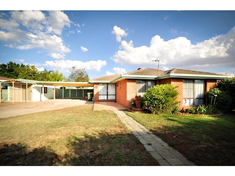 36 Royal Pde, Dubbo NSW 2830
