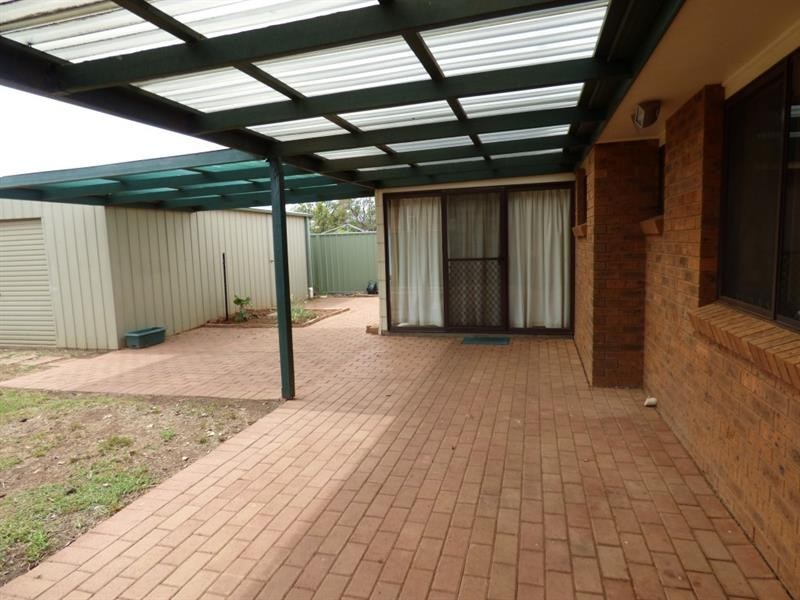 5 Pozieres St, Dubbo NSW 2830