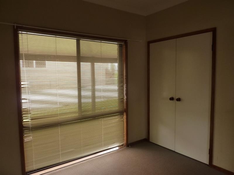 2 Birch Ave, Dubbo NSW 2830