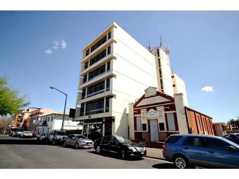 34 Church St, Dubbo NSW 2830