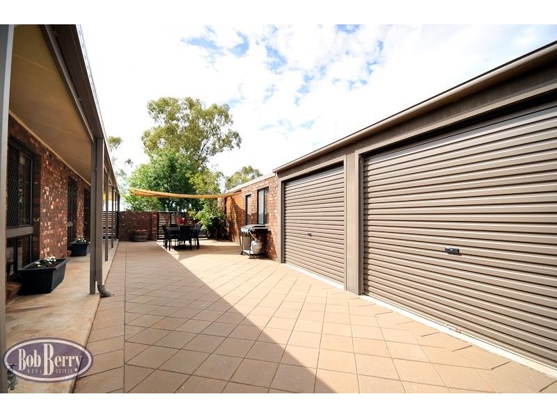 59 Margaret Cres, Dubbo NSW 2830