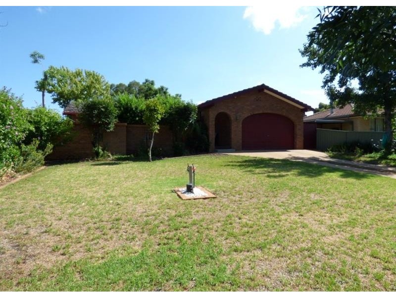 61 Oxley  Cir, Dubbo NSW 2830