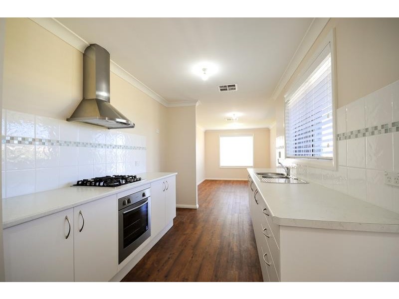 5 Daffodil Ct, Dubbo NSW 2830