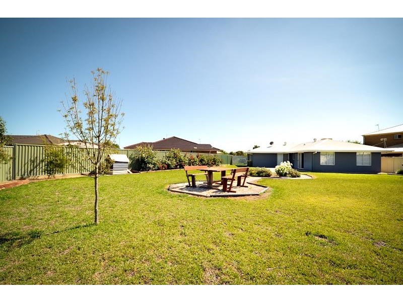 5 Daffodil Ct, Dubbo NSW 2830