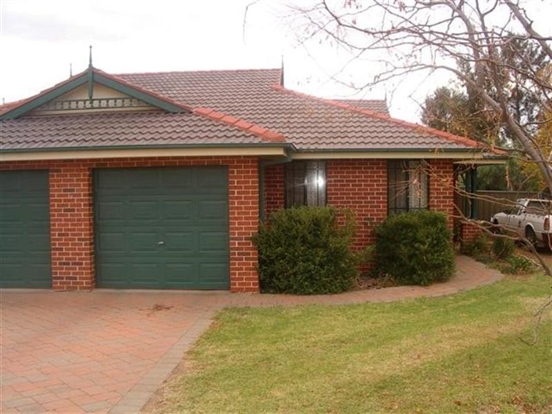 2/85 St Georges Tce, Dubbo NSW 2830