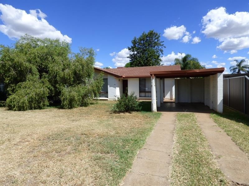 43 Potter  Cl, Dubbo NSW 2830