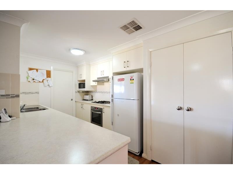 27 Arthur Summons St, Dubbo NSW 2830