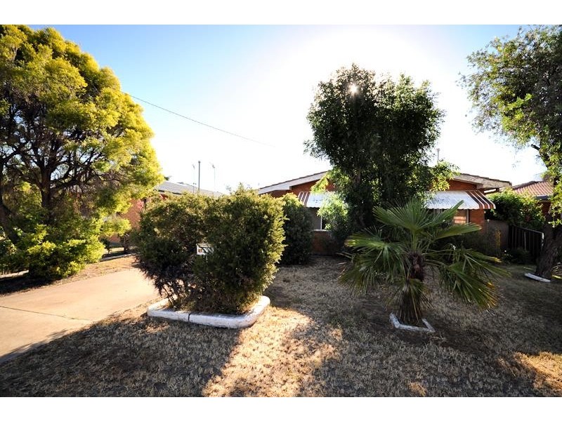 45 Corbett Ave, Dubbo NSW 2830