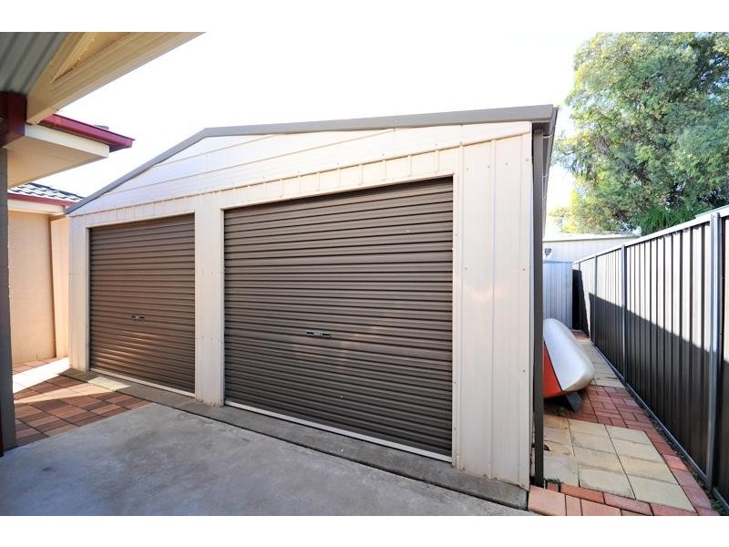 52 Corbett Ave, Dubbo NSW 2830