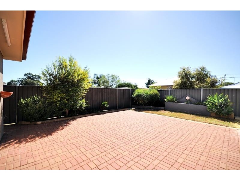 52 Corbett Ave, Dubbo NSW 2830