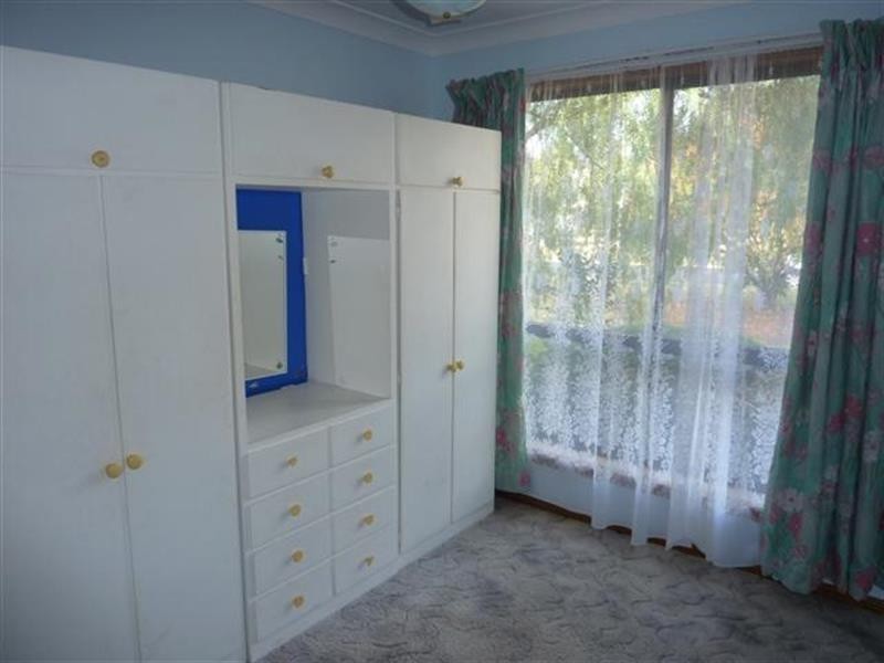 5 Light Pl, Dubbo NSW 2830