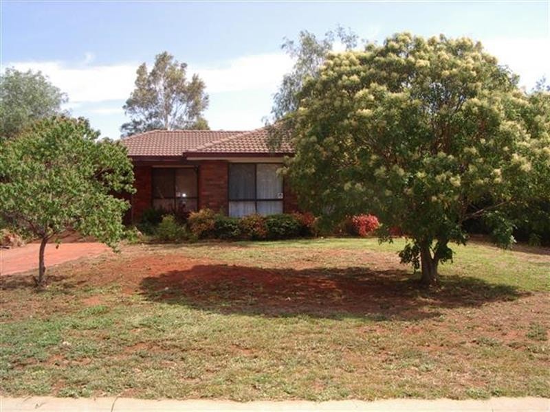 5 Light Pl, Dubbo NSW 2830